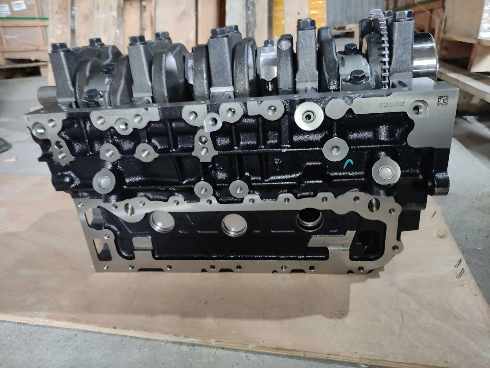 Двигатель Isuzu 4JJ1 блок цилиндров в сборе