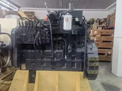 Двигатель Komatsu SAA6D114E-2 в сборе с навесным оборудованием