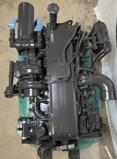 Двигатель Komatsu SAA6D114E-3 в сборе с навесным оборудованием — фото 3