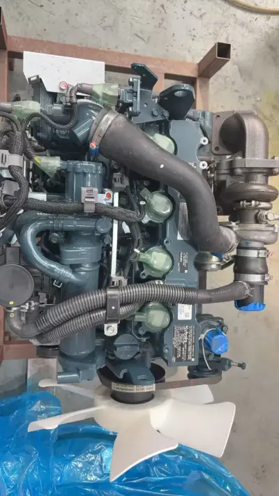 Двигатель Kubota V2607-T в сборе с навесным оборудованием — фото 2