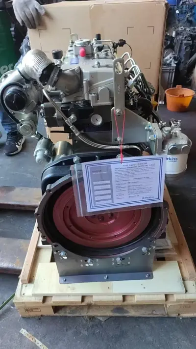 Двигатель Perkins 404D-22T в сборе с навесным оборудованием — фото 4