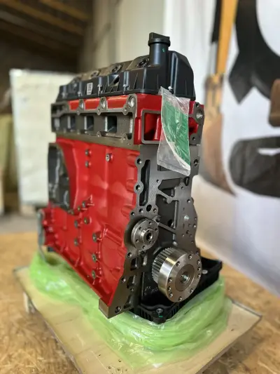 Двигатель Cummins ISF3.8 в сборе без навесного оборудования — фото 2