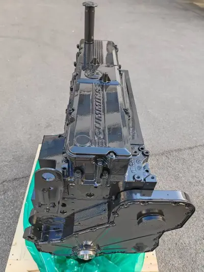 Двигатель Cummins QSC8.3 В сборе без навесного — фото 3