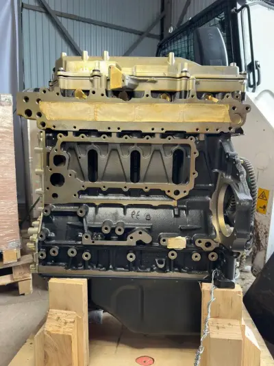 Двигатель Isuzu 4HK1 в сборе без навесного оборудования — фото 5