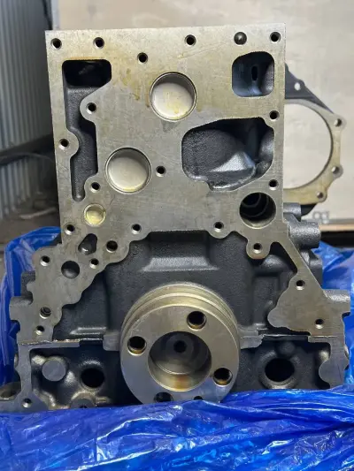 Двигатель Isuzu 4HG1T блок цилиндров в сборе — фото 6