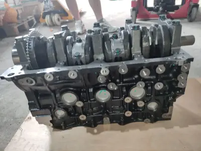 Двигатель Isuzu 4JJ1 блок цилиндров в сборе — фото 2